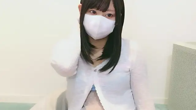 Snapshot of YUTSU_KI chatting on October 11, 2025, 4:30 pm YUTSU KI online show from October 11, 2025, 4:30 pm