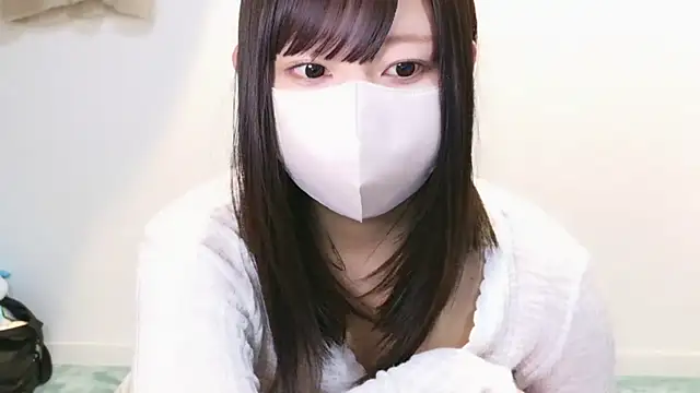 Snapshot of YUTSU_KI chatting on March 22, 2025, 8:37 pm YUTSU KI online show from March 22, 2025, 8:37 pm