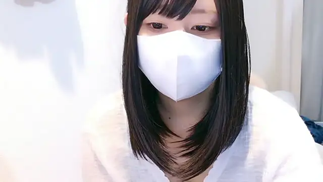 Snapshot of YUTSU_KI chatting on May 23, 2026, 3:55 pm YUTSU KI online show from May 23, 2026, 3:55 pm