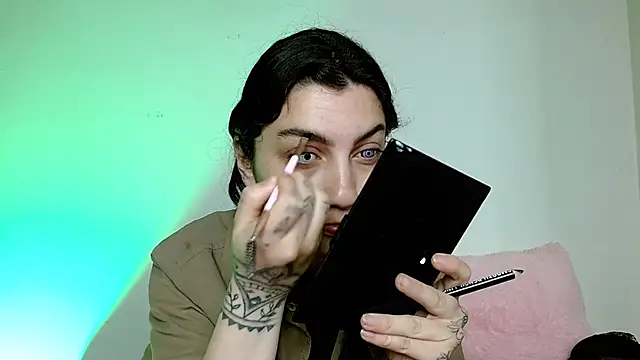 Snapshot of sophy_rock chatting on November 8, 2025, 3:26 pm sophy rock online show from November 8, 2025, 3:26 pm