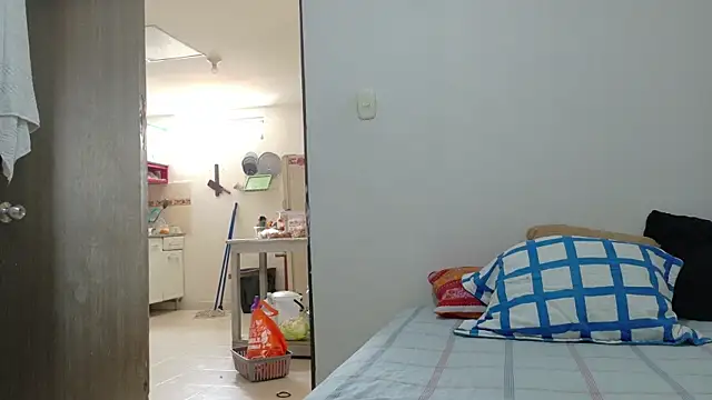 ladydeathz online show from December 2, 2025, 7:15 pm