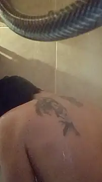 whitetrashdirtyslut online show from December 1, 2025, 6:31 pm