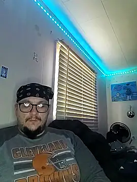 Spunonymous online show from March 4, 2025, 9:54 pm