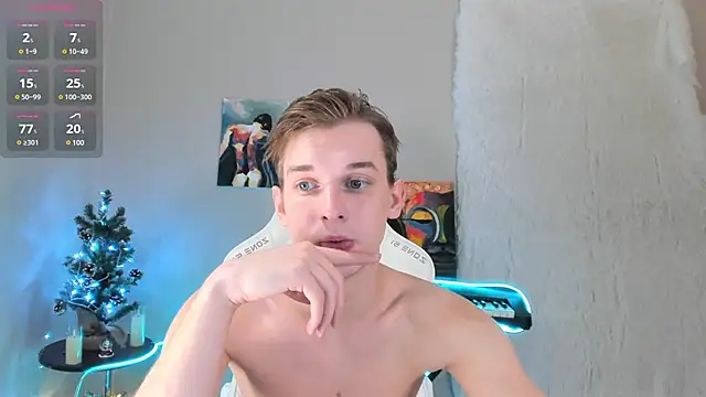 Snapshot of 4ever_dude chatting on January 7, 2025, 3:35 am 4ever dude online show from January 7, 2025, 3:35 am