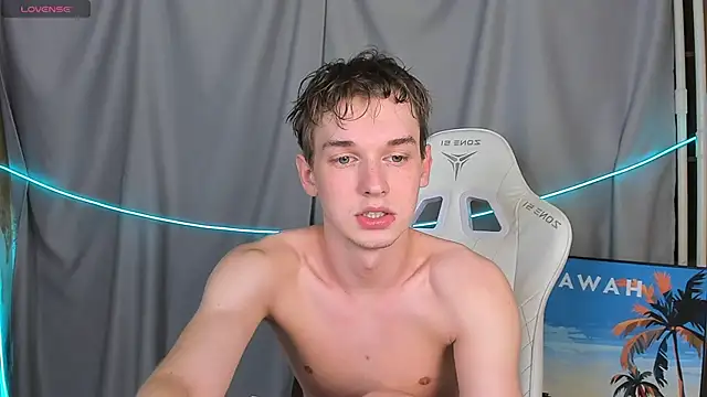 4ever dude online show from November 2, 2025, 5:56 am