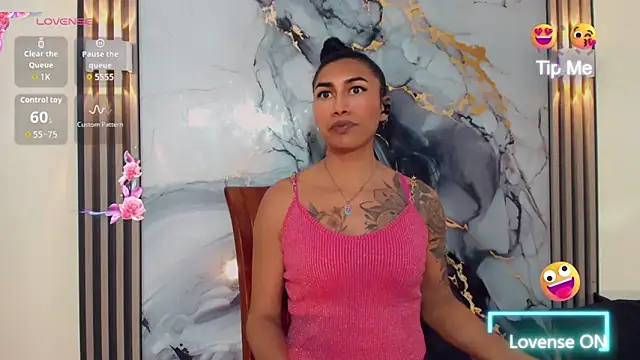 khiara moretti online show from February 25, 2026, 7:14 pm