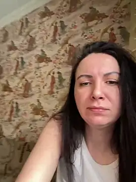 space stacy online show from February 15, 2025, 11:39 am