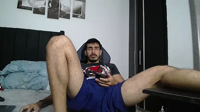 Snapshot of muscle_ares chatting on March 15, 2025, 3:48 pm muscle ares online show from March 15, 2025, 3:48 pm