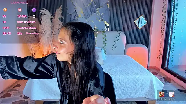 Agathaargent  online show from January 18, 2026, 1:03 pm