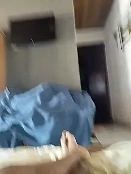 Jay2k69xh online show from November 9, 2025, 7:51 pm