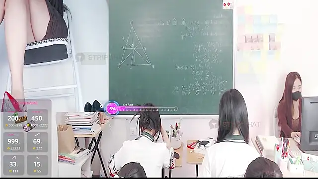 Snapshot of _Math_ chatting on January 15, 2026, 2:15 am Math online show from January 15, 2026, 2:15 am