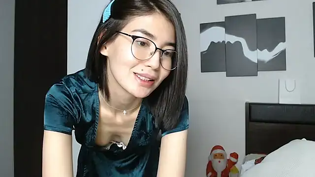 Snapshot of traxexe chatting on May 28, 2026, 6:36 pm traxexe online show from May 28, 2026, 6:36 pm