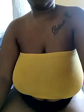 Sexy Monalisah online show from February 3, 2025, 10:25 am