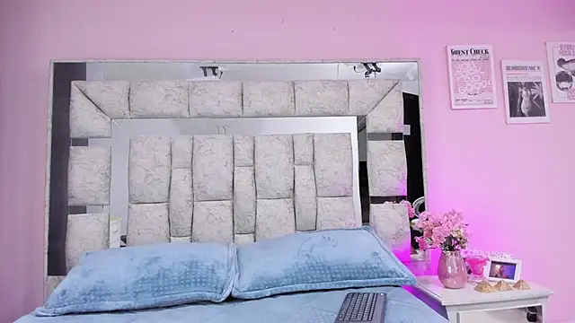 Sara Greey online show from September 17, 2025, 2:41 pm