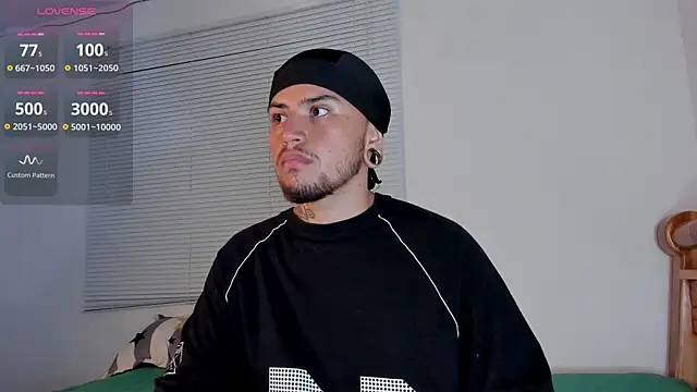 Snapshot of ftmphilip_ chatting on December 1, 2025, 2:23 am ftmphilip online show from December 1, 2025, 2:23 am