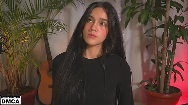 Kore Persephone online show from November 8, 2025, 3:43 am