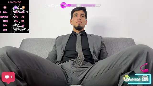 Tom blunt96 online show from April 19, 2026, 12:06 pm