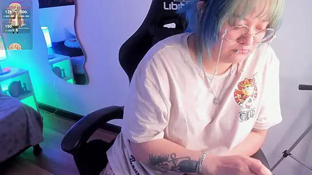 lucky-leah online show from March 24, 2026, 3:50 am