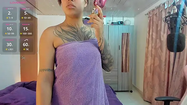 Kayla foxxy online show from January 18, 2025, 3:42 am