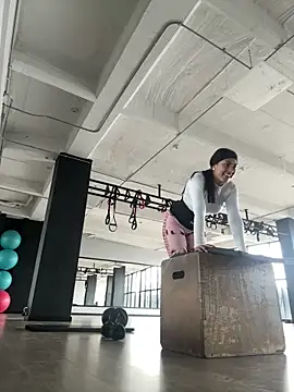 Kayla foxxy online show from April 15, 2026, 4:00 pm