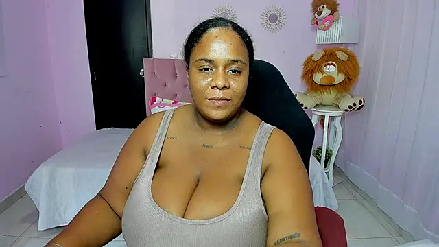Snapshot of bbw_charlote chatting on February 2, 2026, 2:38 pm bbw charlote online show from February 2, 2026, 2:38 pm
