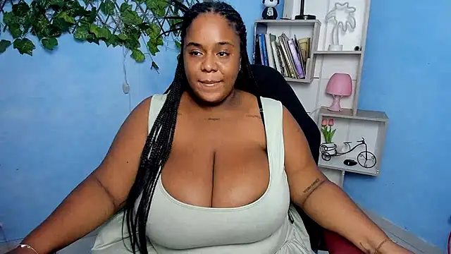 Snapshot of bbw_charlote chatting on November 22, 2025, 11:31 am bbw charlote online show from November 22, 2025, 11:31 am