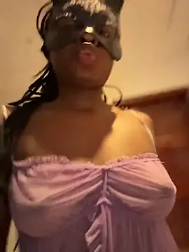 Snapshot of Nottynadiaa chatting on May 24, 2026, 2:33 am Nottynadiaa online show from May 24, 2026, 2:33 am