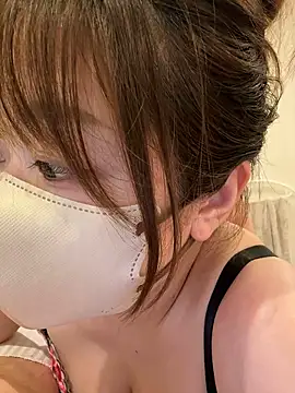 Snapshot of OCHAN___X chatting on November 5, 2025, 4:10 pm OCHAN X online show from November 5, 2025, 4:10 pm