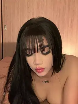 Ambar R0SSE online show from March 13, 2025, 6:37 am