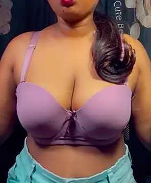 SLteena online show from March 13, 2026, 4:45 pm