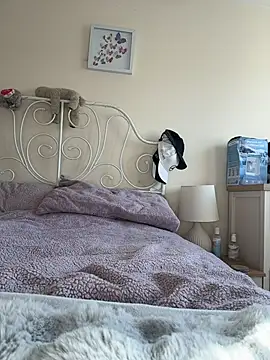 xxcurvyjessiexx online show from November 2, 2025, 1:27 pm