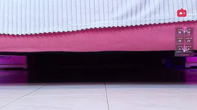 Snapshot of AuroraSim chatting on November 17, 2025, 1:26 pm AuroraSim online show from November 17, 2025, 1:26 pm