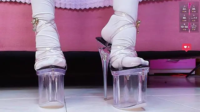 Snapshot of AuroraSim chatting on December 15, 2025, 1:39 pm AuroraSim online show from December 15, 2025, 1:39 pm