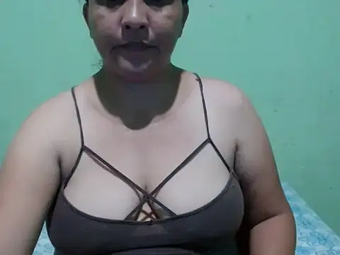 sonia  milk online show from May 23, 2026, 11:59 pm