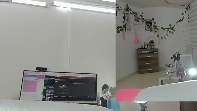 Daki Ume  online show from December 20, 2025, 2:36 am