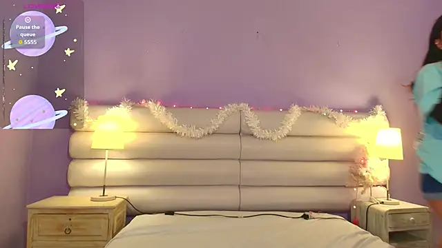 Snapshot of milan_sweet chatting on December 3, 2025, 9:14 pm milan sweet online show from December 3, 2025, 9:14 pm