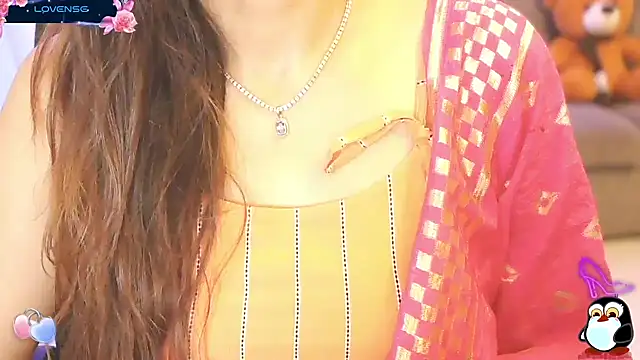 Snapshot of _Blue_Ruubyy_ chatting on February 3, 2026, 11:37 am Blue Ruubyy online show from February 3, 2026, 11:37 am