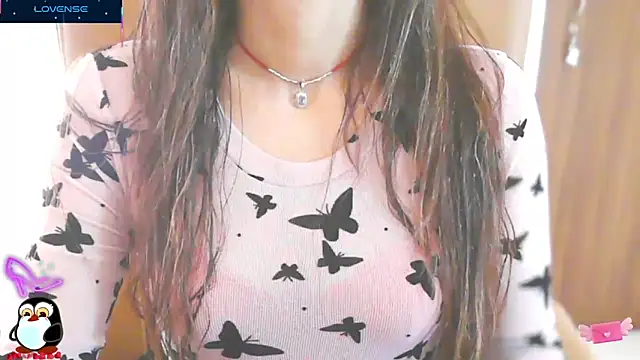 Snapshot of _Blue_Ruubyy_ chatting on October 26, 2025, 11:21 am Blue Ruubyy online show from October 26, 2025, 11:21 am