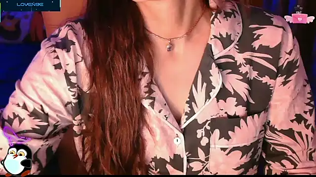 Snapshot of _Blue_Ruubyy_ chatting on October 15, 2025, 5:54 pm Blue Ruubyy online show from October 15, 2025, 5:54 pm