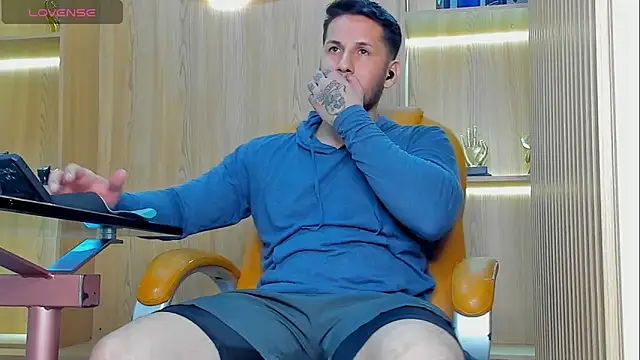 George Diesell online show from November 4, 2025, 9:18 pm