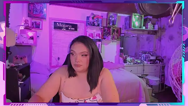 Snapshot of MegariaB chatting on September 25, 2025, 4:18 am MegariaB online show from September 25, 2025, 4:18 am