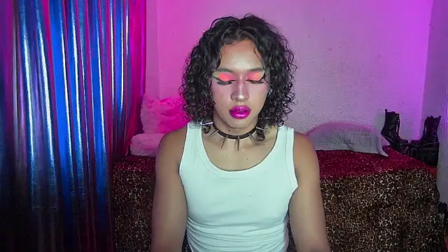 angelsdustxxx online show from May 7, 2026, 7:01 am