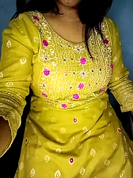 Snapshot of Dayna-36 chatting on March 2, 2025, 5:52 pm Dayna-36 online show from March 2, 2025, 5:52 pm