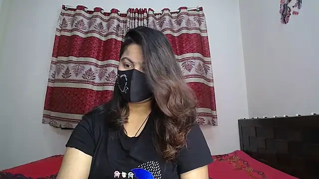 Dayna-36 online show from November 27, 2025, 2:50 pm