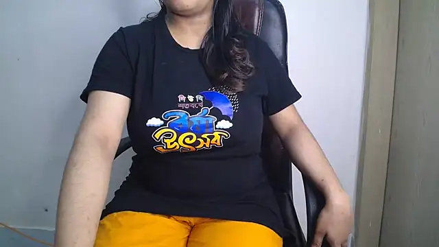 Snapshot of Dayna-36 chatting on March 3, 2026, 2:57 pm Dayna-36 online show from March 3, 2026, 2:57 pm