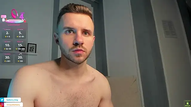 Snapshot of EnriqueBarberry chatting on November 29, 2025, 6:35 am EnriqueBarberry online show from November 29, 2025, 6:35 am