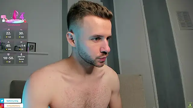 Snapshot of EnriqueBarberry chatting on November 3, 2025, 6:18 am EnriqueBarberry online show from November 3, 2025, 6:18 am