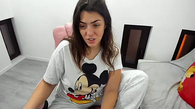 Dyana Kaylinn online show from January 15, 2026, 5:22 am