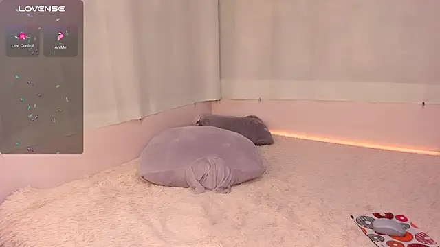 Snapshot of Mila_Sweeet chatting on January 30, 2025, 4:02 pm Mila Sweeet online show from January 30, 2025, 4:02 pm