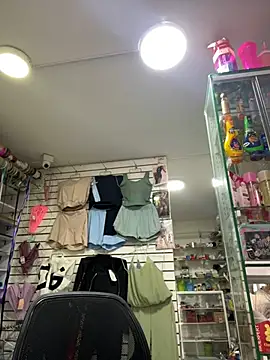 Snapshot of Susi_bell chatting on March 5, 2025, 8:53 pm Susi bell online show from March 5, 2025, 8:53 pm